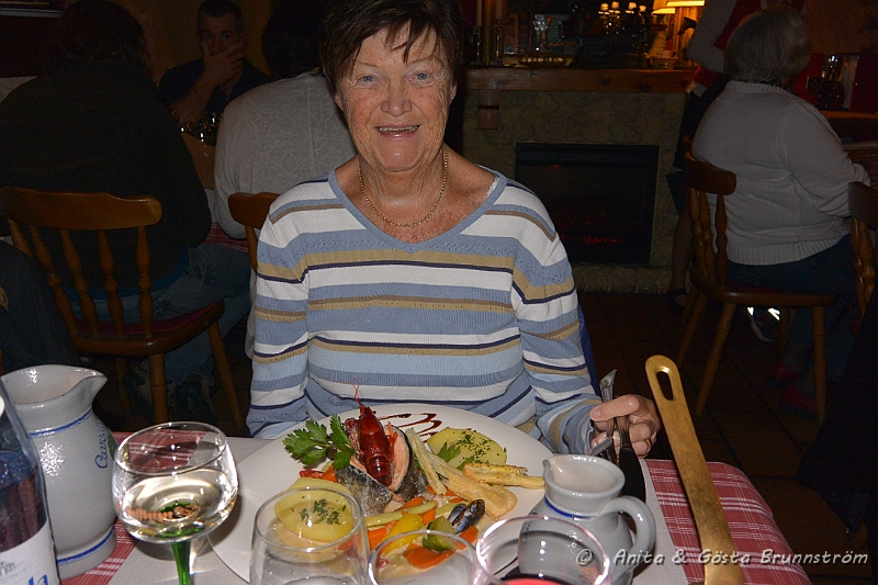 DSC_1688.JPG - Mycket god mat på en väldigt trevlig restaurant i Eguisheim!